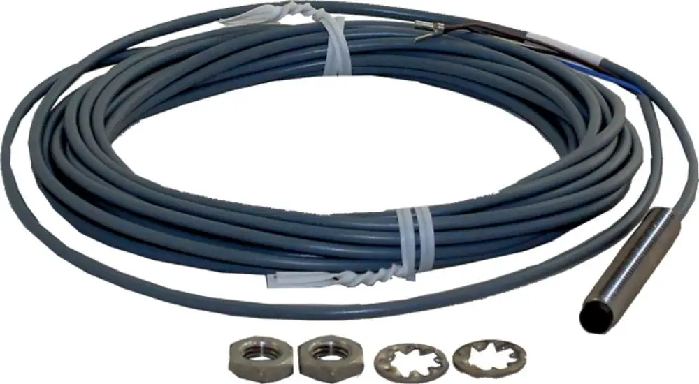 Sensor mit Kabel und Anschluss für die Verwendung in Wolf Geräten. Enthält Befestigungselemente zur Montage.